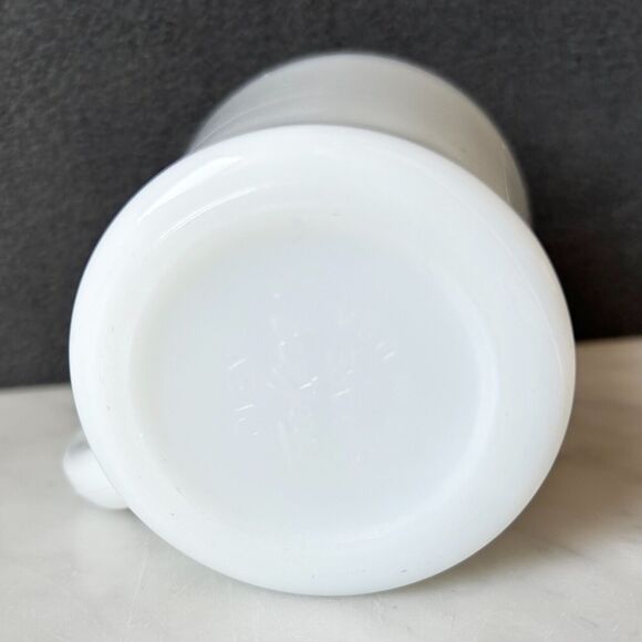 Vintage Fire King Anchor Hocking Mug Coffee Cup D Handle Canada Goose - Picture 5 of 7